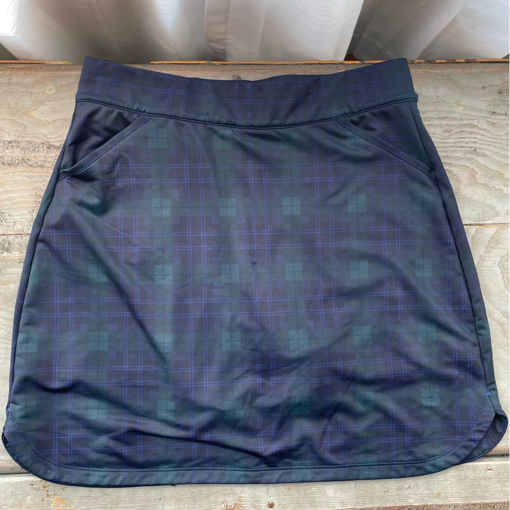 Peter Millar athletic skort | size medium